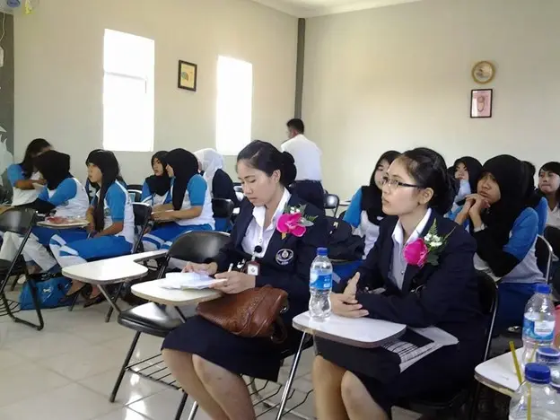 Activities with STIKES Hang Tuah Tanjungpinang — photo 1